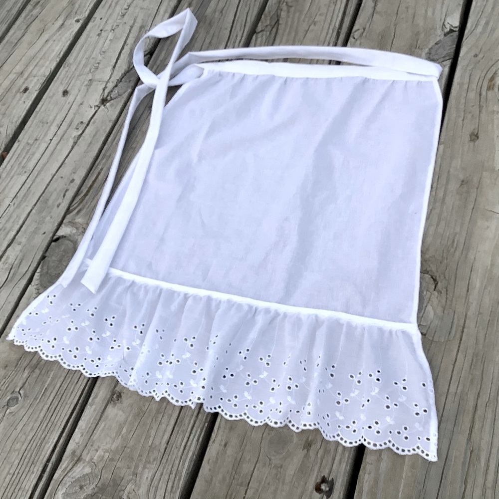 Small White Eyelet Ruffle Apron Pioneer costume